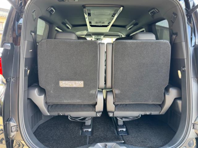 アルファード Ｚ　ワンオーナー　禁煙車　ムーンルーフ　ユニバーサルステップ　デジタルインナーミラー（13枚目）