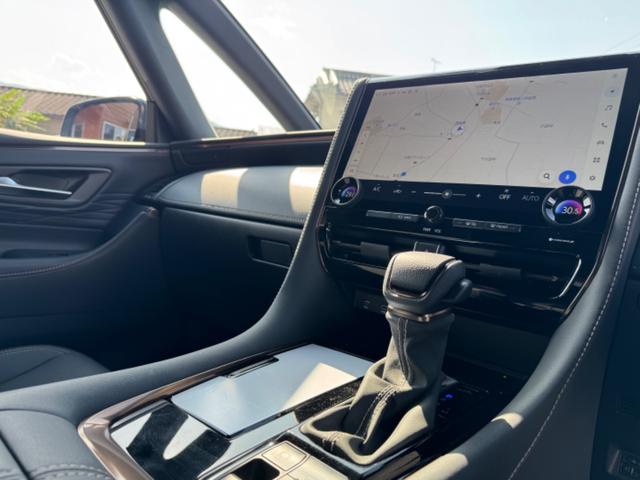 アルファード Ｚ　ワンオーナー　禁煙車　ムーンルーフ　ユニバーサルステップ　デジタルインナーミラー（15枚目）