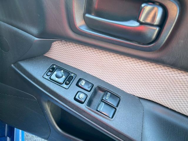 スカイライン ２５ＧＴターボ　フロントリアサイドユーラスエアロ　ＨＫＳ車高調マフラー　ニスモデフ　トラスト製インタークーラーオイルクーラーエアクリ　ナルディステアリング　レカロフルバケ（15枚目）