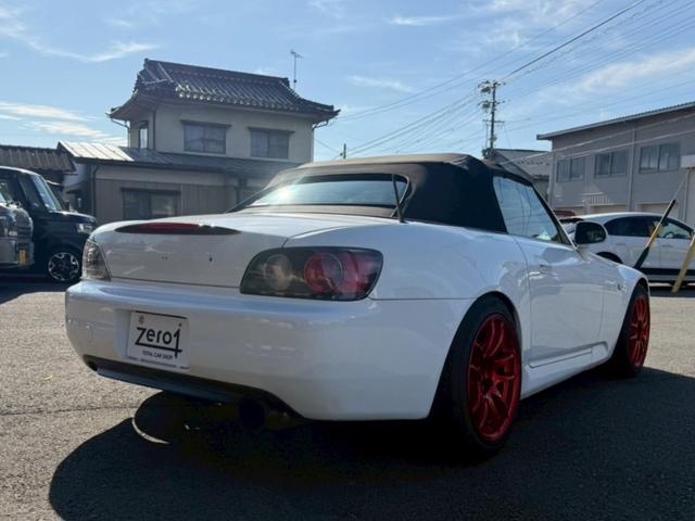 Ｓ２０００ ベースグレード　ｗｏｒｋｃｒ極１７インチホイール　ｉｎｖｉｄｉａＮ１マフラー　ブリッツ車高調　中期型（4枚目）