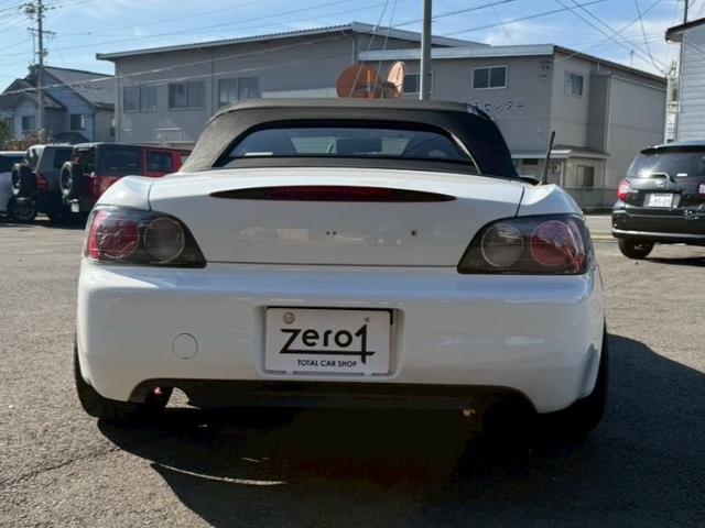 Ｓ２０００ ベースグレード　ｗｏｒｋｃｒ極１７インチホイール　ｉｎｖｉｄｉａＮ１マフラー　ブリッツ車高調　中期型（5枚目）