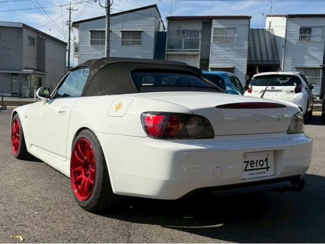 Ｓ２０００ ベースグレード　ｗｏｒｋｃｒ極１７インチホイール　ｉｎｖｉｄｉａＮ１マフラー　ブリッツ車高調　中期型（6枚目）