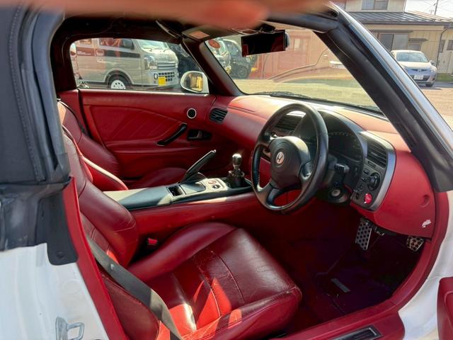 Ｓ２０００ ベースグレード　ｗｏｒｋｃｒ極１７インチホイール　ｉｎｖｉｄｉａＮ１マフラー　ブリッツ車高調　中期型（8枚目）