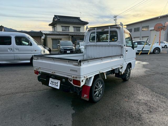 サンバートラック ＴＣ　プロフェッショナル（4枚目）