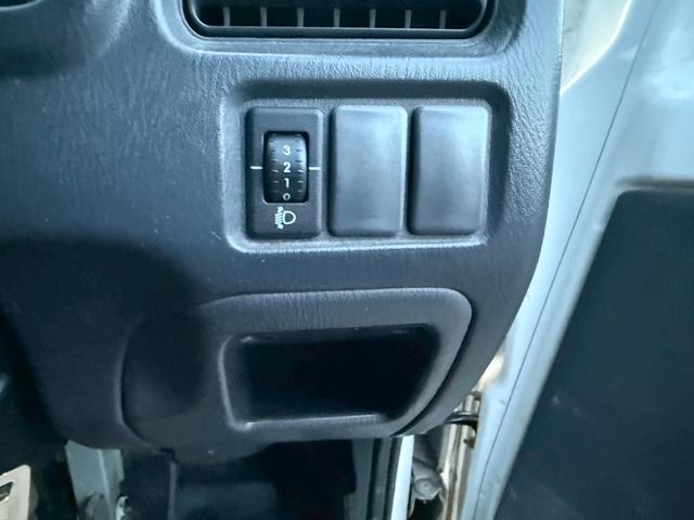 サンバートラック ＴＣ　プロフェッショナル（12枚目）