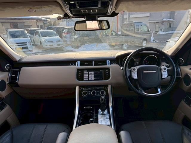 レンジローバースポーツ HSE ブラックアウト化 スライディングパノラマルーフ シートヒータークーラー Meridianサウンド(8枚目)