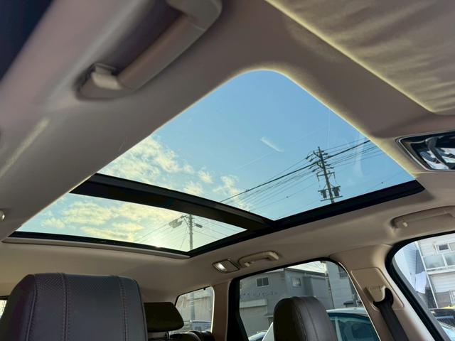 レンジローバースポーツ HSE ブラックアウト化 スライディングパノラマルーフ シートヒータークーラー Meridianサウンド(17枚目)