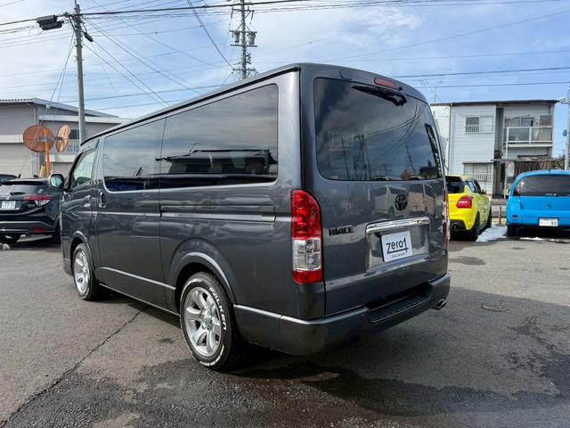 ハイエースバン 　４型フェイス　モデリスタリップ　バッドフェイス　６型リアバンパー＆テール　マッドブラックＬＥＤヘッドライト＆グリル　タイミングベルト交換済み（6枚目）