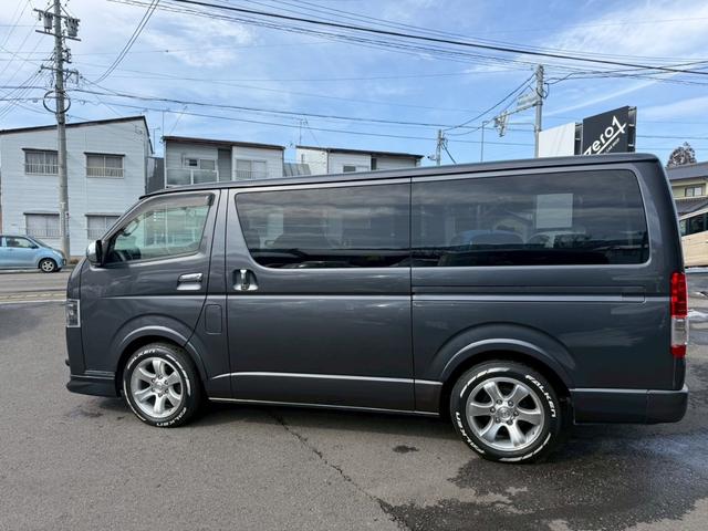 ハイエースバン 　４型フェイス　モデリスタリップ　バッドフェイス　６型リアバンパー＆テール　マッドブラックＬＥＤヘッドライト＆グリル　タイミングベルト交換済み（7枚目）