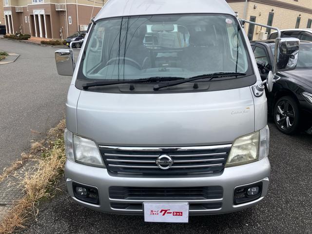 キャラバン 　キャンピングカー　８人乗り　車検整備付　ソーラーパネル　ナビ　バックカメラ　ＴＶ　ＥＴＣ　キーレス　スライドドア（手動）　ＬＥＤヘッドライト　フロントフォグランプ　スタッドレスタイヤ＆アルミホイール有（2枚目）