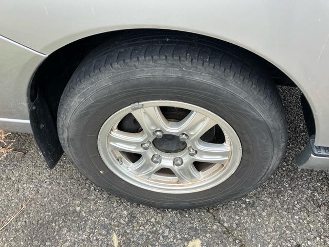キャラバン 　キャンピングカー　８人乗り　車検整備付　ソーラーパネル　ナビ　バックカメラ　ＴＶ　ＥＴＣ　キーレス　スライドドア（手動）　ＬＥＤヘッドライト　フロントフォグランプ　スタッドレスタイヤ＆アルミホイール有（4枚目）