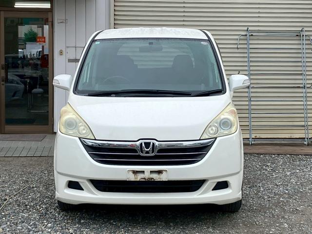 ステップワゴン Ｇ　スタイルエディション　４ＷＤ　両側電動スライドドア　ナビ　バックカメラ（2枚目）