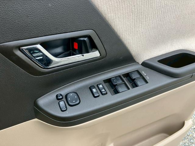 ヴェルファイア ２．４Ｘ　純正ナビ　バックカメラ　両側電動スライドドア（21枚目）