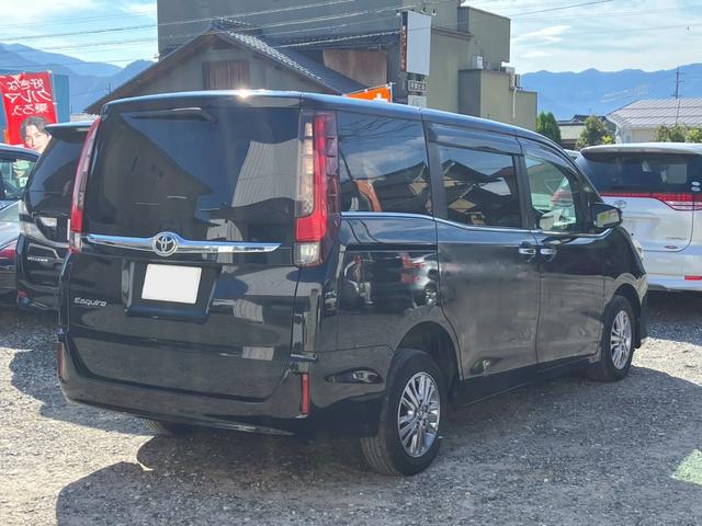 エスクァイア Ｇｉ　４ＷＤ　９インチナビ　両側電動スライドドア　バックカメラ　レザーシート　シートヒーター　ＥＴＣ　クルコン（5枚目）