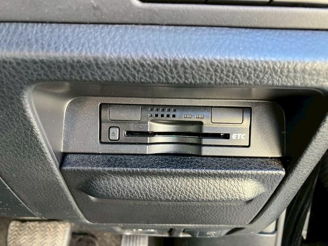 エスクァイア Ｇｉ　４ＷＤ　９インチナビ　両側電動スライドドア　バックカメラ　レザーシート　シートヒーター　ＥＴＣ　クルコン（22枚目）
