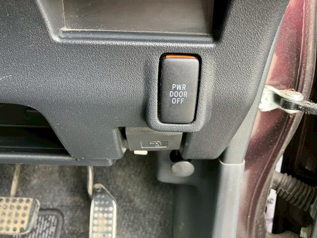 タント カスタムX 左電動スライドドア 純正アルミ(17枚目)