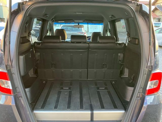 フリードスパイク Ｇ　プレミアムエディション　両側電動スライドドア　ナビ　ＴＶ　バックカメラ　Ｂｌｕｅｔｏｏｔｈ　ＥＴＣ（10枚目）