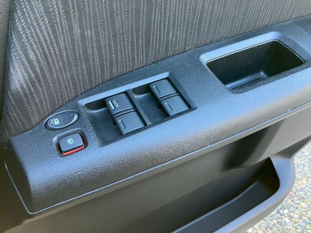 フリードスパイク Ｇ　プレミアムエディション　両側電動スライドドア　ナビ　ＴＶ　バックカメラ　Ｂｌｕｅｔｏｏｔｈ　ＥＴＣ（22枚目）