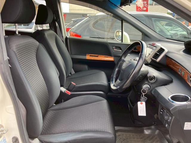 フリードスパイク Ｇ　ジャストセレクション　左電動スライドドア　純正ナビ　ＴＶ　バックカメラ　ＥＴＣ（7枚目）