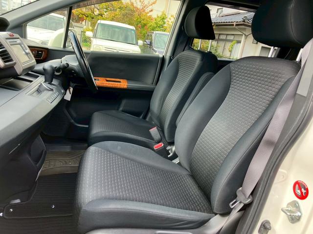 フリードスパイク Ｇ　ジャストセレクション　左電動スライドドア　純正ナビ　ＴＶ　バックカメラ　ＥＴＣ（8枚目）