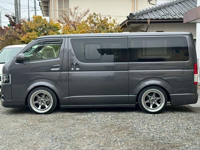 ハイエースバン スーパーGL ダークプライムII ロング ベッドキット CRSカスタム仕様 フルエアロ 社外AW 10インチナビ(5枚目)