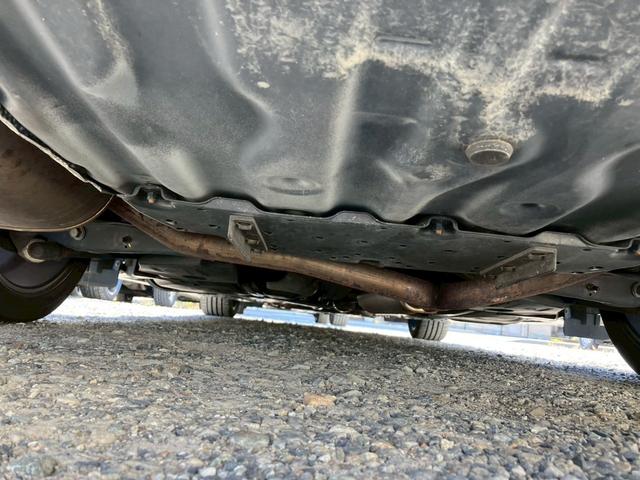 クラウン ２．５ロイヤルサルーン　アニバーサリーＥＤ　ローダウン　本革シート　シートヒーター　クーラー　ナビ　ＴＶ　バックカメラ　クルコン　クリアランスソナー　パワーシート（27枚目）