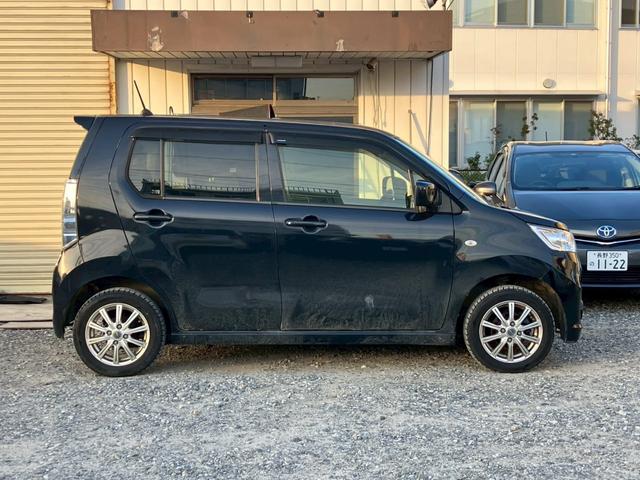 ワゴンＲスティングレー Ｘ　４ＷＤ　社外ナビ　Ｂｌｕｅｔｏｏｔｈ　フルセグＴＶ　シートヒーター（4枚目）