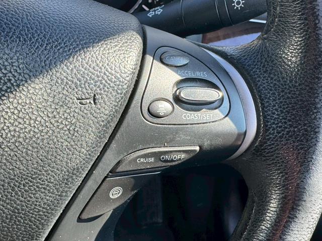 フーガハイブリッド ベースグレード　ナビ　バックカメラ　電動シート　クルコン（9枚目）