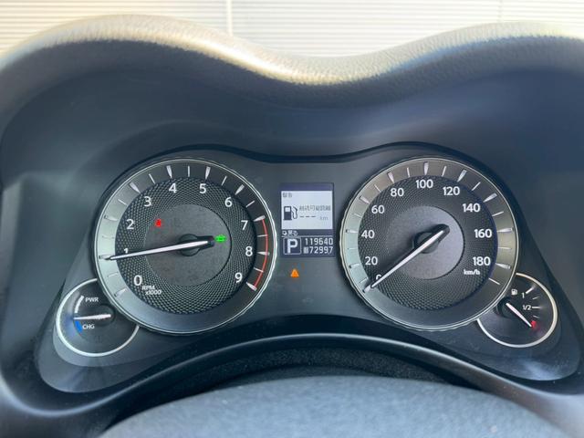 フーガハイブリッド ベースグレード　ナビ　バックカメラ　電動シート　クルコン（13枚目）