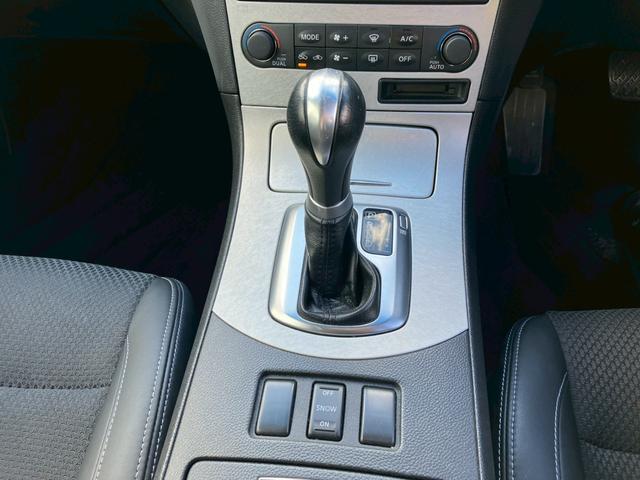 スカイライン ３７０ＧＴ　純正ナビ　サイド　バックカメラ　本革シート　パワーシート　クルコン（16枚目）