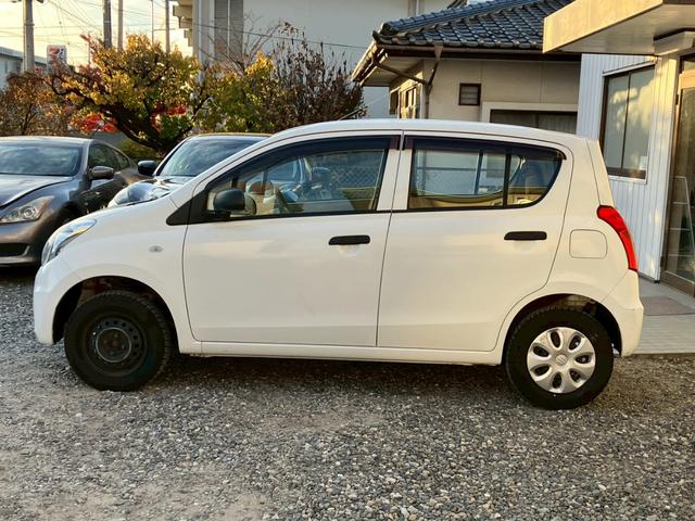アルト Ｆ　４ＷＤ　ＭＴ車（3枚目）