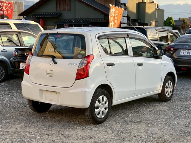 アルト Ｆ　４ＷＤ　ＭＴ車（5枚目）