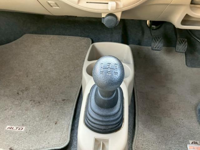 アルト Ｆ　４ＷＤ　ＭＴ車（17枚目）