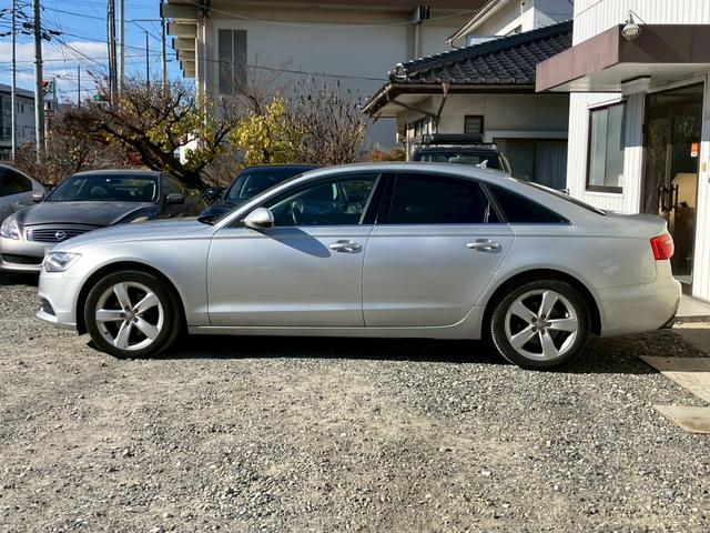 Ａ６ ２．８ＦＳＩクワトロ　４ＷＤ　純正ナビ　バックカメラ　クルコン　クリアランスソナー　シートヒーター　ＢＯＳＥスピーカー　パワーシート（3枚目）