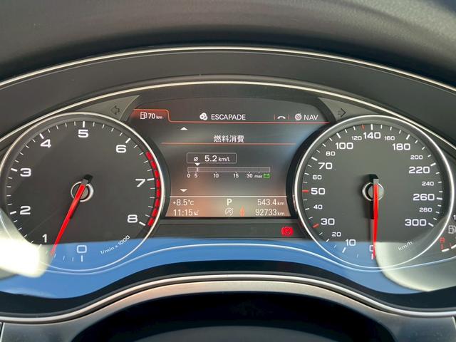 Ａ６ ２．８ＦＳＩクワトロ　４ＷＤ　純正ナビ　バックカメラ　クルコン　クリアランスソナー　シートヒーター　ＢＯＳＥスピーカー　パワーシート（9枚目）