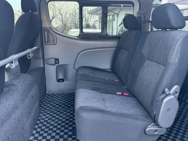 NV350キャラバンバン ロングプレミアムGXターボ 4WD 全周囲カメラ フルセグTV(20枚目)