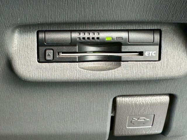 プリウス L 社外バンパー 社外エアロ ETC ワンセグTV シートカバー(15枚目)