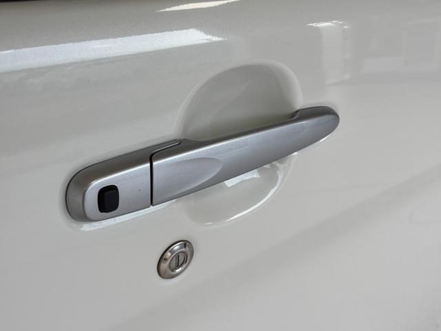 タント カスタムＲＳ　トップエディションＳＡＩＩＩ　オートライト　オートエアコン　ターボエンジン　両側電動スライドドア　ＬＥＤヘッドランプ　ＬＥＤフォグランプ　ＣＶＴ（23枚目）