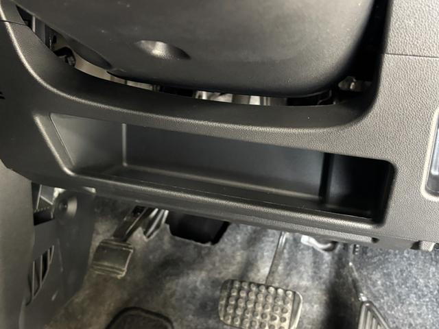 タント カスタムＲＳ　トップエディションＳＡＩＩＩ　オートライト　オートエアコン　ターボエンジン　両側電動スライドドア　ＬＥＤヘッドランプ　ＬＥＤフォグランプ　ＣＶＴ（68枚目）