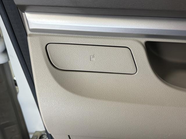 タント Ｘ　ＳＡＩＩＩ　カーナビ　オートライト　オートエアコン　片側電動スライドドア　シートヒーター　ＣＶＴ（56枚目）