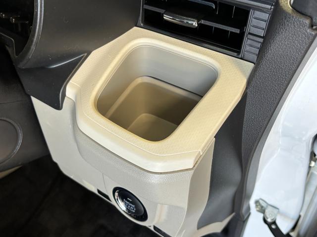 ムーヴ ＸリミテッドＩＩ　ＳＡＩＩＩ　ＣＤチューナー　オートエアコン　ＥＴＣ　　オートライト　ＬＥＤヘッドランプ　ＣＶＴ（31枚目）