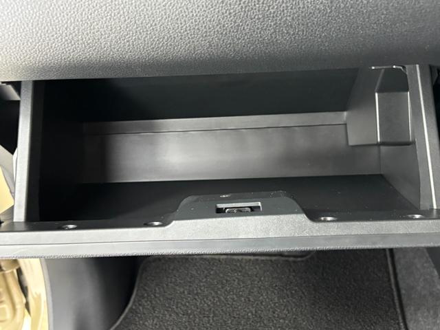 ムーヴキャンバス セオリーG CDチューナー シートヒーター CVT オートライト オートエアコン 両側電動スライドドア LEDヘッドランプ LEDフォグランプ(58枚目)