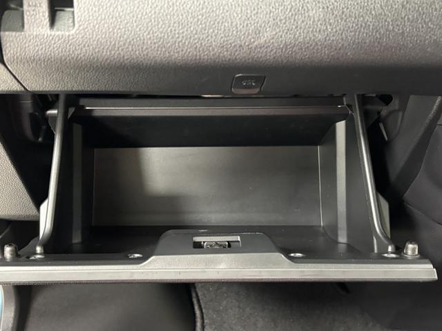 アトレー スローパー　ディスプレイオーディオ　バックカメラ　　　オートライト　オートエアコン　両側電動スライドドア　クルーズコントロール　ＬＥＤヘッドランプ　ＬＥＤフォグランプ　ＣＶＴ（51枚目）