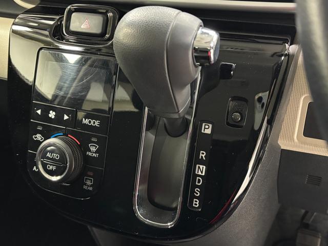 ムーヴキャンバス Gブラックインテリアリミテッド SAIII カーナビ 全方位カメラ ドラレコ CVT シートヒーター 両側電動スライドドア オートライト オートエアコン LEDヘッドランプ LEDフォグランプ(12枚目)