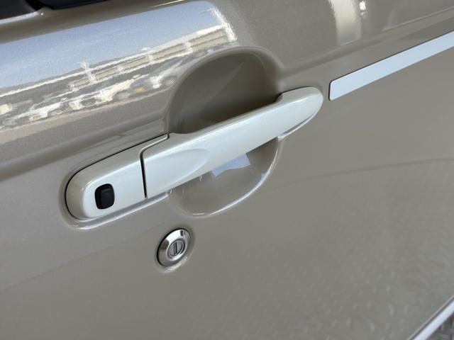 ムーヴキャンバス Gホワイトアクセントリミテッド SAIII カーナビ 全方位カメラ ドラレコ CVT シートヒーター 両側電動スライドドア オートライト オートエアコン LEDヘッドランプ LEDフォグランプ(24枚目)