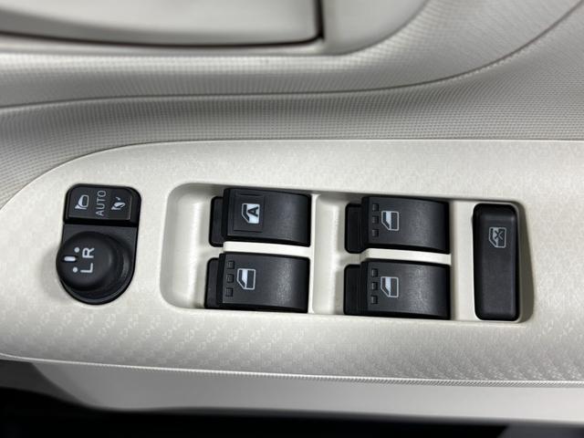 ムーヴキャンバス Ｘリミテッド　ＳＡＩＩ　カーナビ　バックカメラ　ＥＴＣ　ＣＶＴ　　オートライト　オートエアコン　両側電動スライドドア（62枚目）