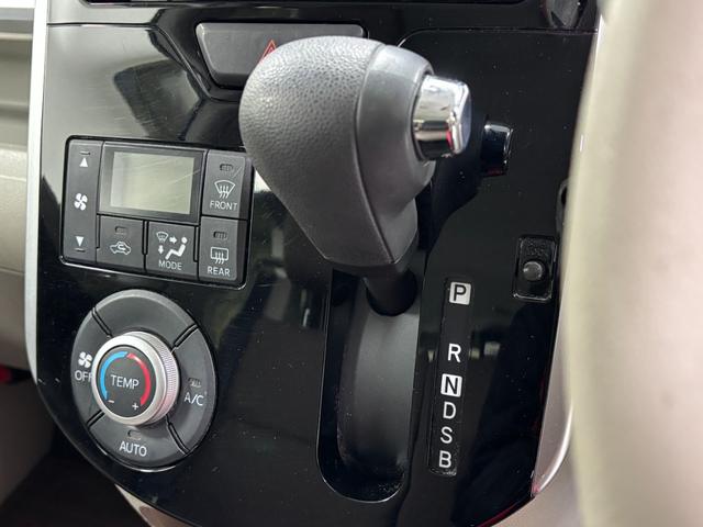 タント Ｘ　ＳＡＩＩ　カーナビ　バックカメラ　オートライト　　　オートエアコン　片側電動スライドドア　ＣＶＴ（12枚目）