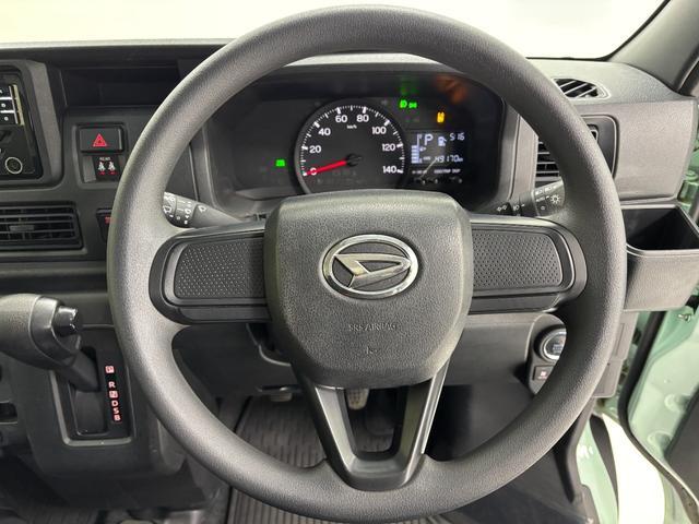 ハイゼットカーゴ クルーズ　防錆塗装済み　ＣＤチューナー　マニュアルエアコン　ＣＶＴ　オートライト　ＬＥＤヘッドランプ　ＬＥＤフォグランプ　大型ＬＥＤ荷室灯　オーバーヘッドシェルフ　電動格納ミラー　キーフリー　スマートアシスト（8枚目）