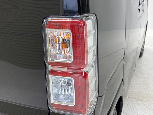 ピクシスメガ Gターボ レジャーエディションSAIII カーナビ バックカメラ ETC CVT ターボエンジン 両側電動スライドドア オートライト オートエアコン LEDヘッドランプ LEDフォグランプ(43枚目)