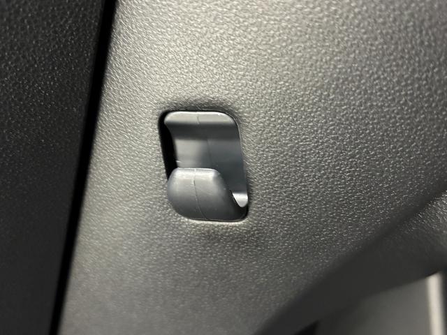 ピクシスメガ Gターボ レジャーエディションSAIII カーナビ バックカメラ ETC CVT ターボエンジン 両側電動スライドドア オートライト オートエアコン LEDヘッドランプ LEDフォグランプ(60枚目)